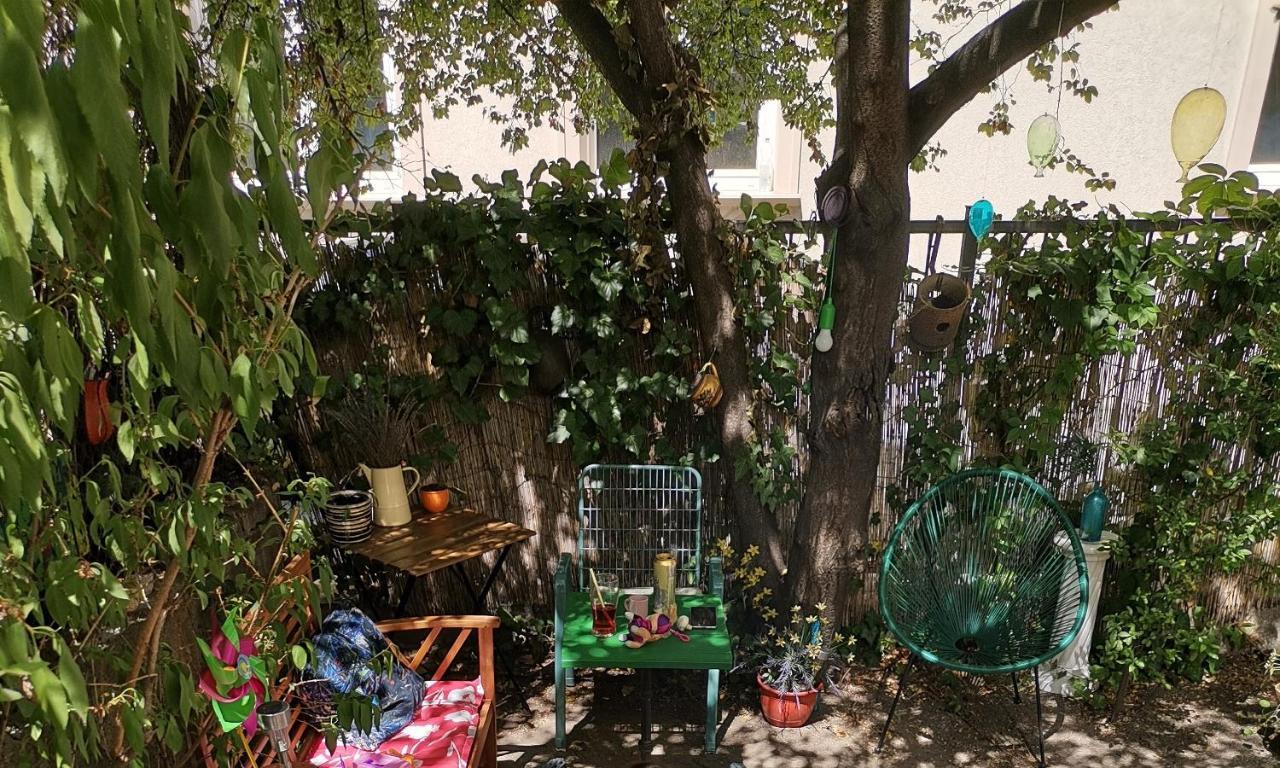 Flat In Historic Villa With Your Own Private Garden, Near City Park Budapest Ngoại thất bức ảnh